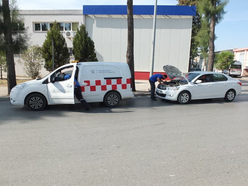 İzmir 1.6 THP Zincir Uygun